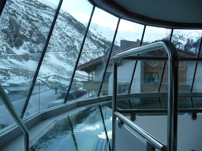 Hotel Alpenbad Hohenhaus Tux