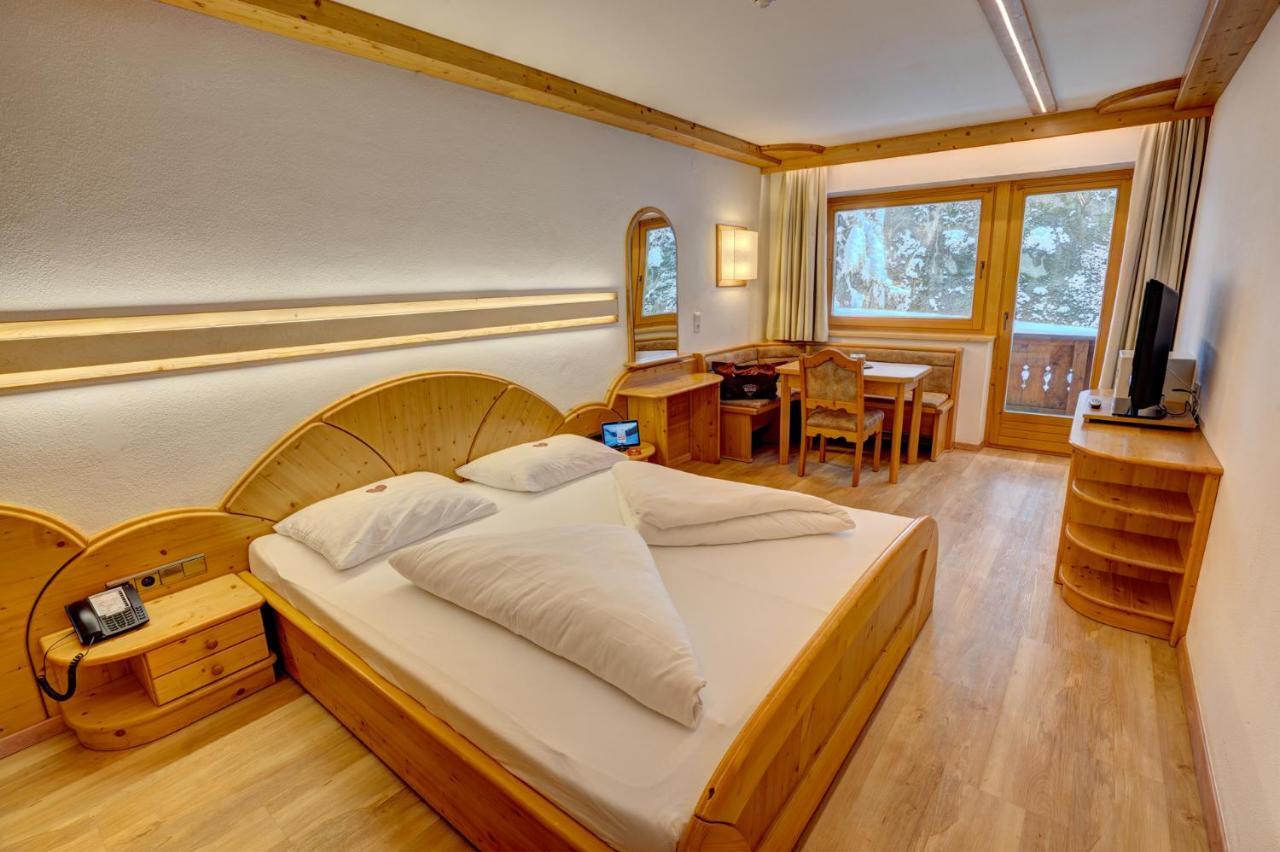 Alpenbad Hohenhaus Hotel 4*